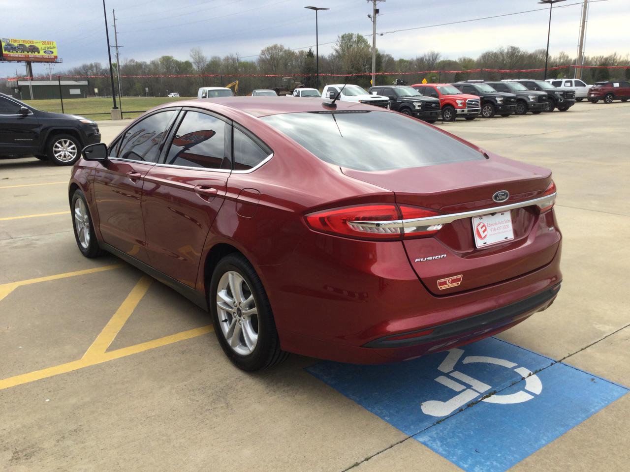 Ford Fusion SE FWD 2018