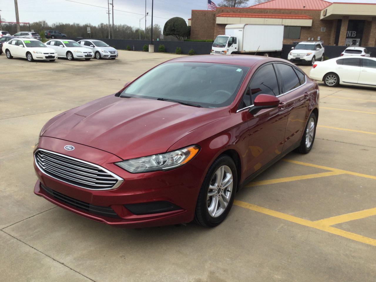 Ford Fusion SE FWD 2018
