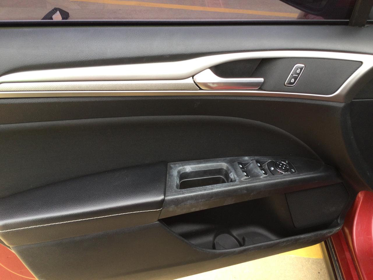 Ford Fusion SE FWD 2018