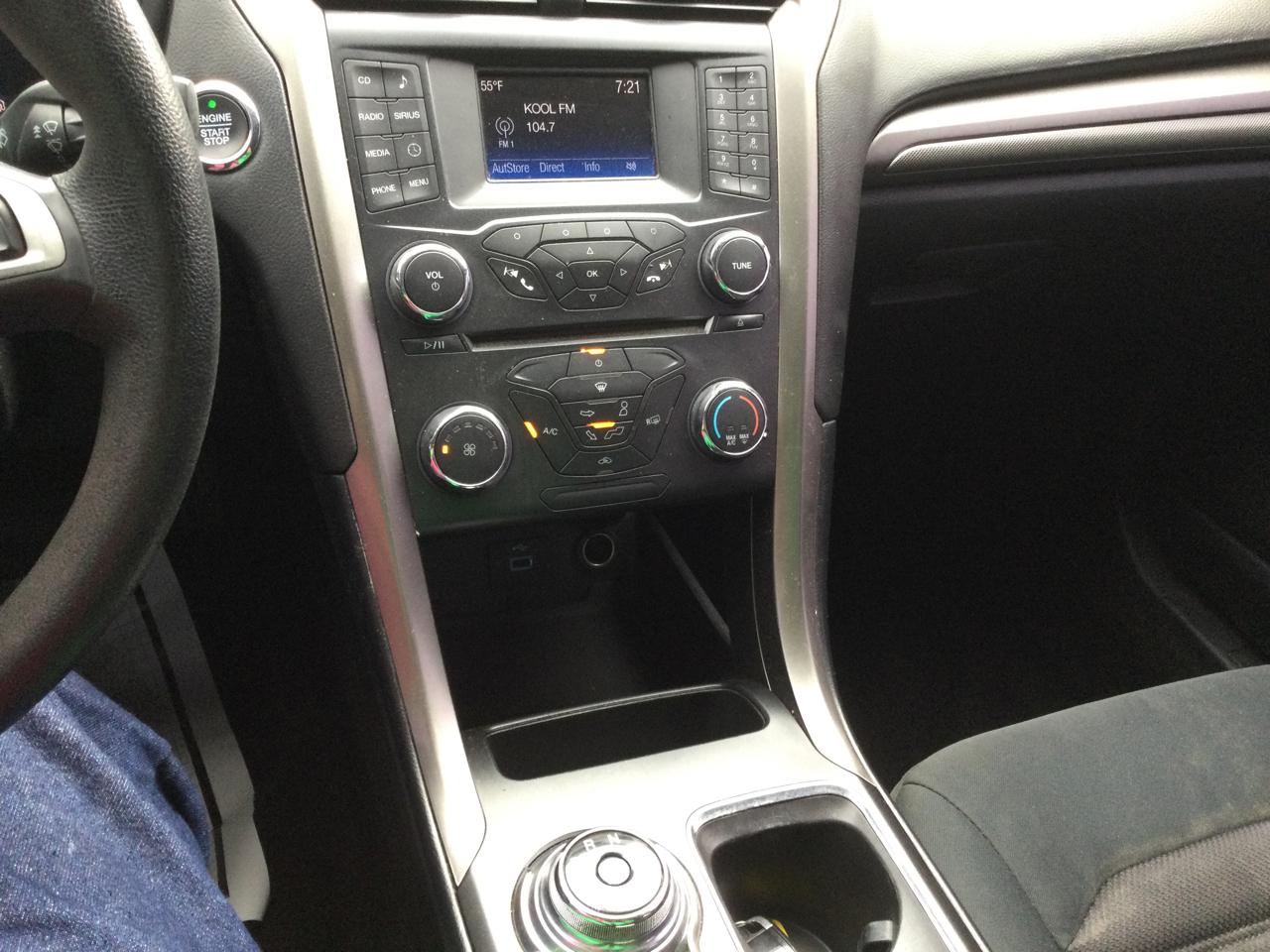 Ford Fusion SE FWD 2018