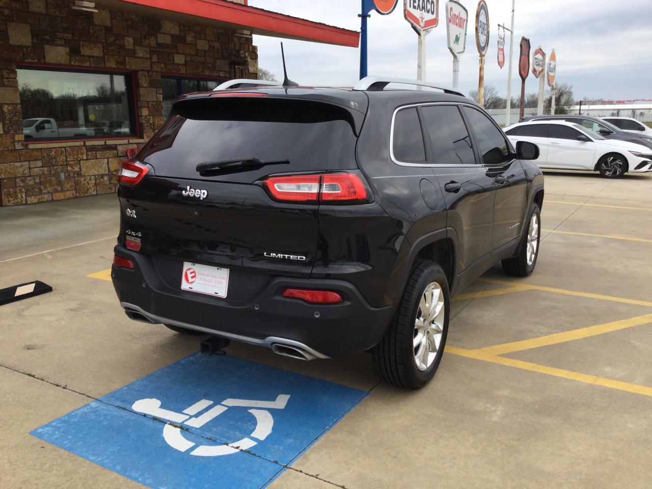 Jeep Cherokee 4WD 4dr Limited 2016