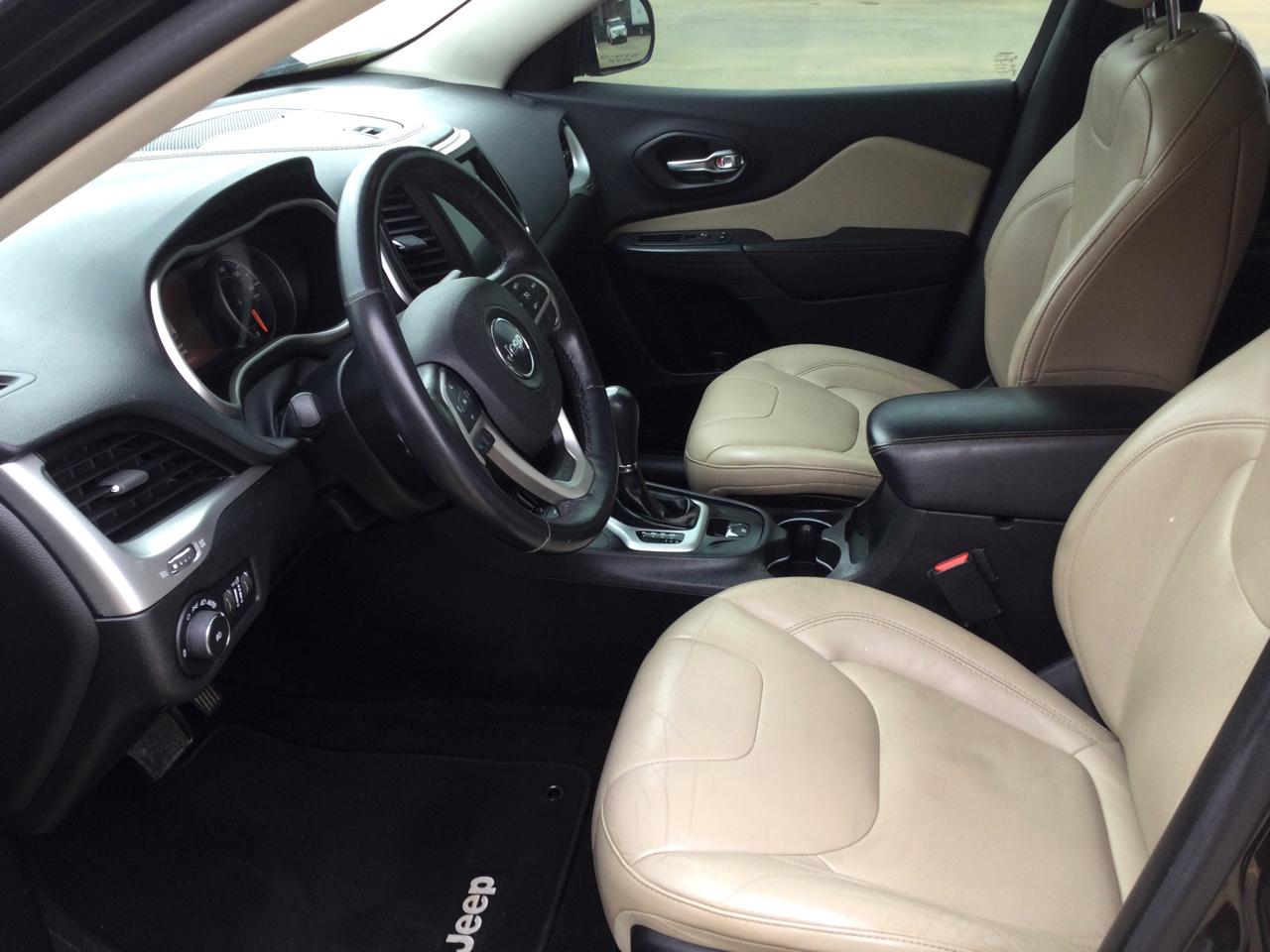 Jeep Cherokee 4WD 4dr Limited 2016