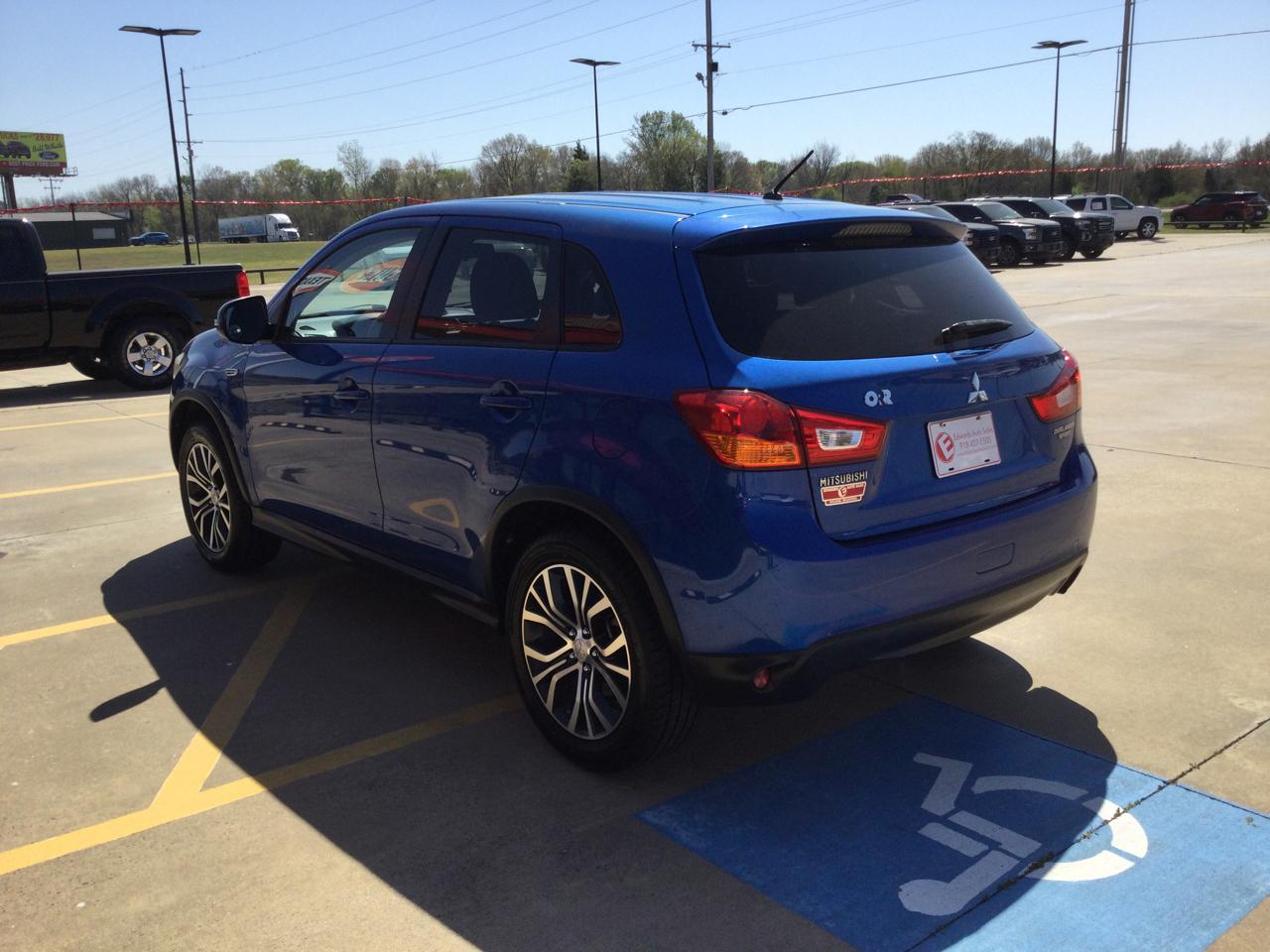 Mitsubishi Outlander Sport 2WD 4dr CVT 2.0 ES 2016