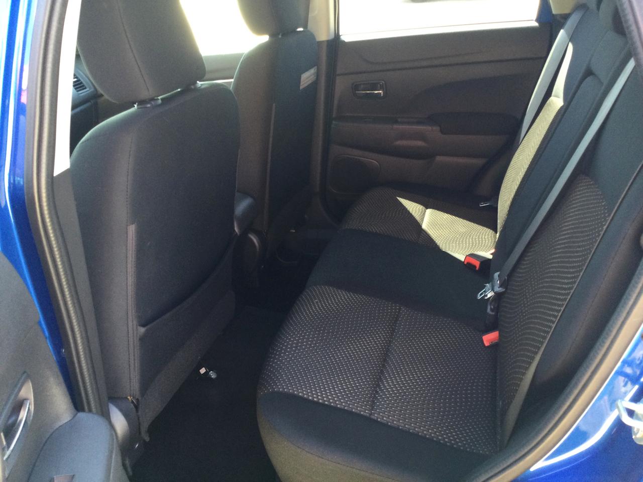 Mitsubishi Outlander Sport 2WD 4dr CVT 2.0 ES 2016