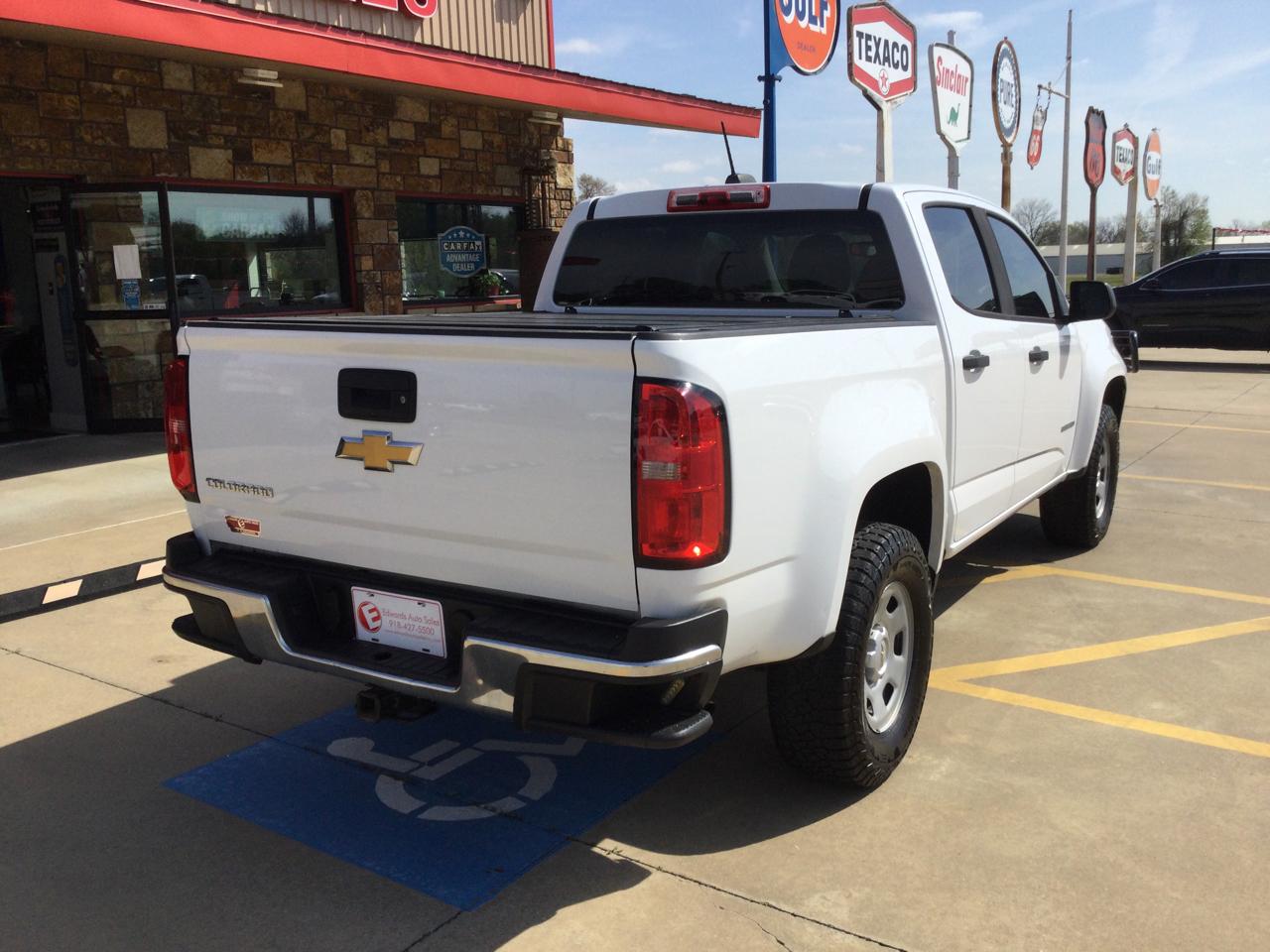 Chevrolet Colorado 2WD Crew Cab 128.3" WT 2017