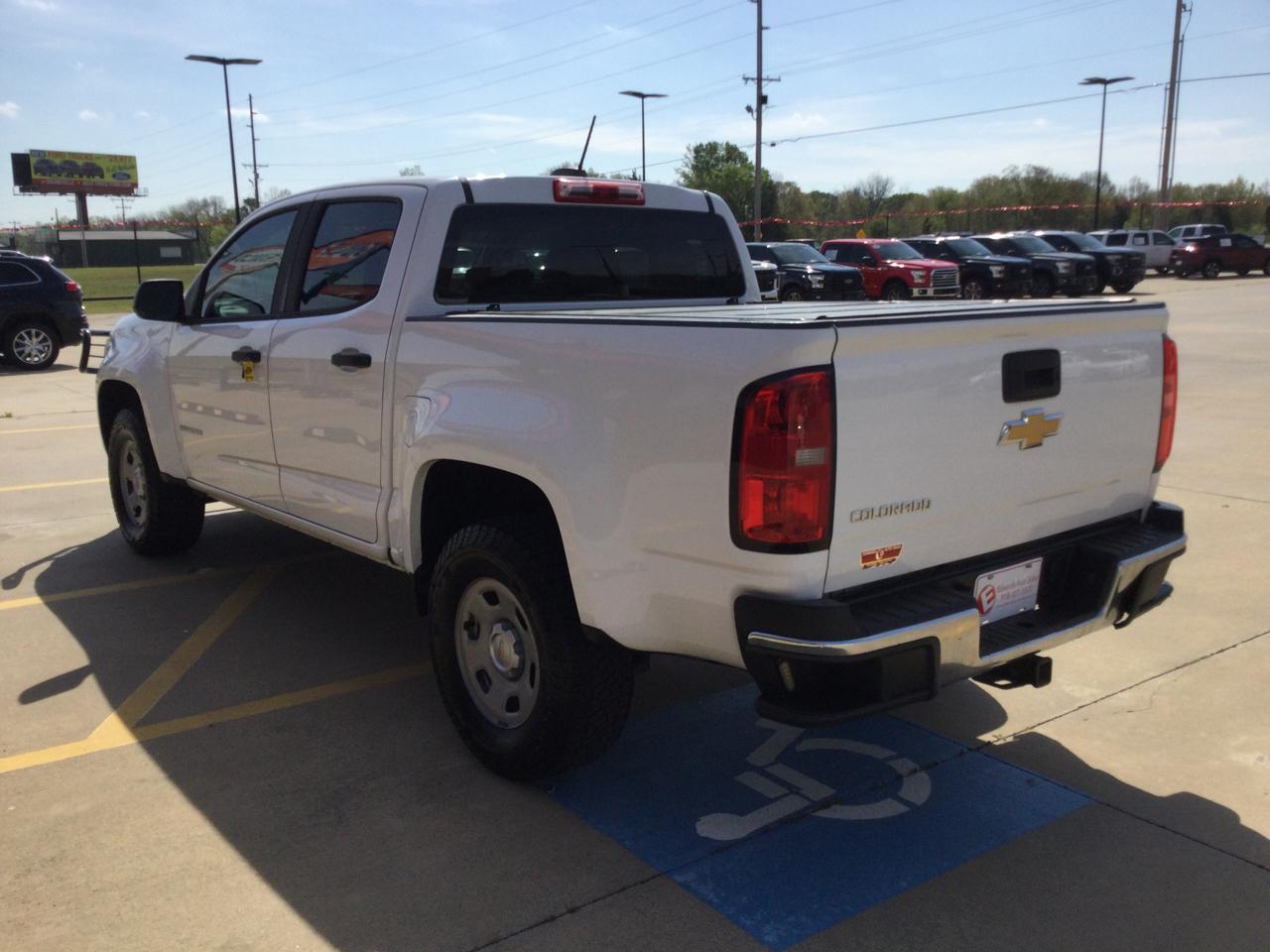 Chevrolet Colorado 2WD Crew Cab 128.3" WT 2017