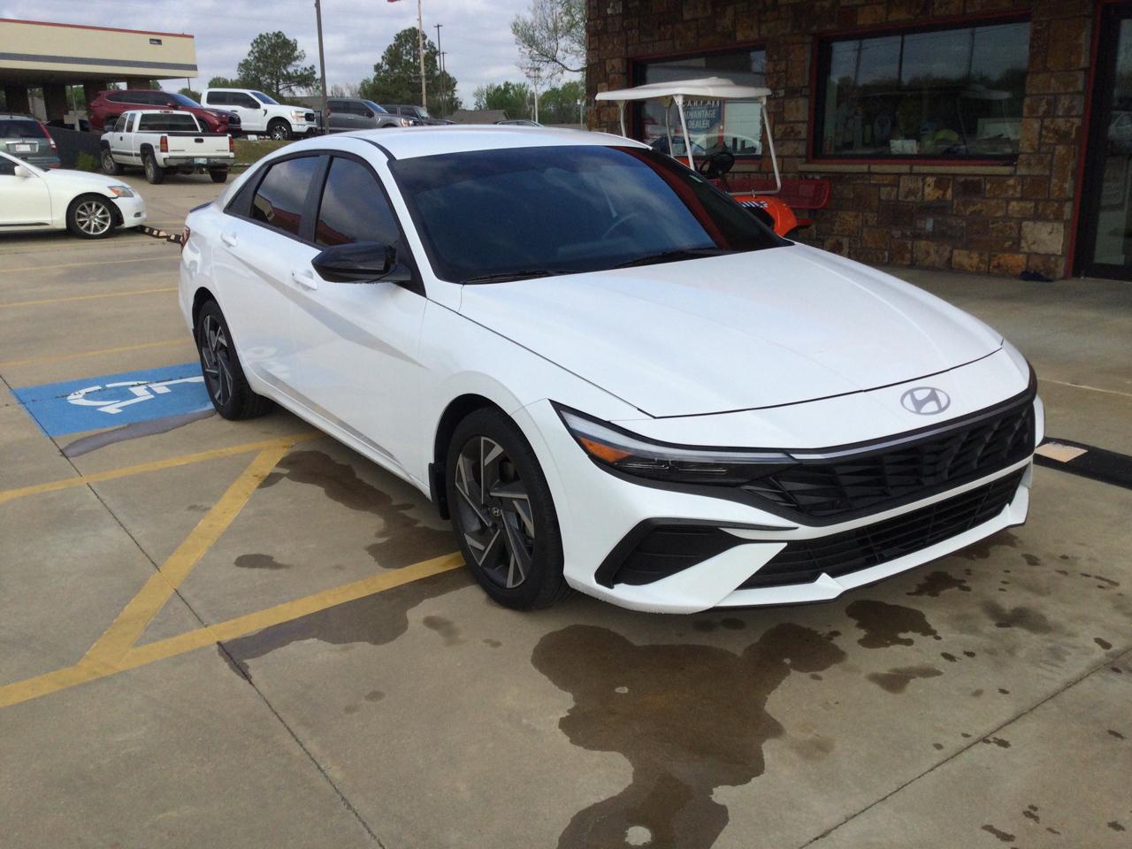 Hyundai Elantra SEL Sport IVT 2025