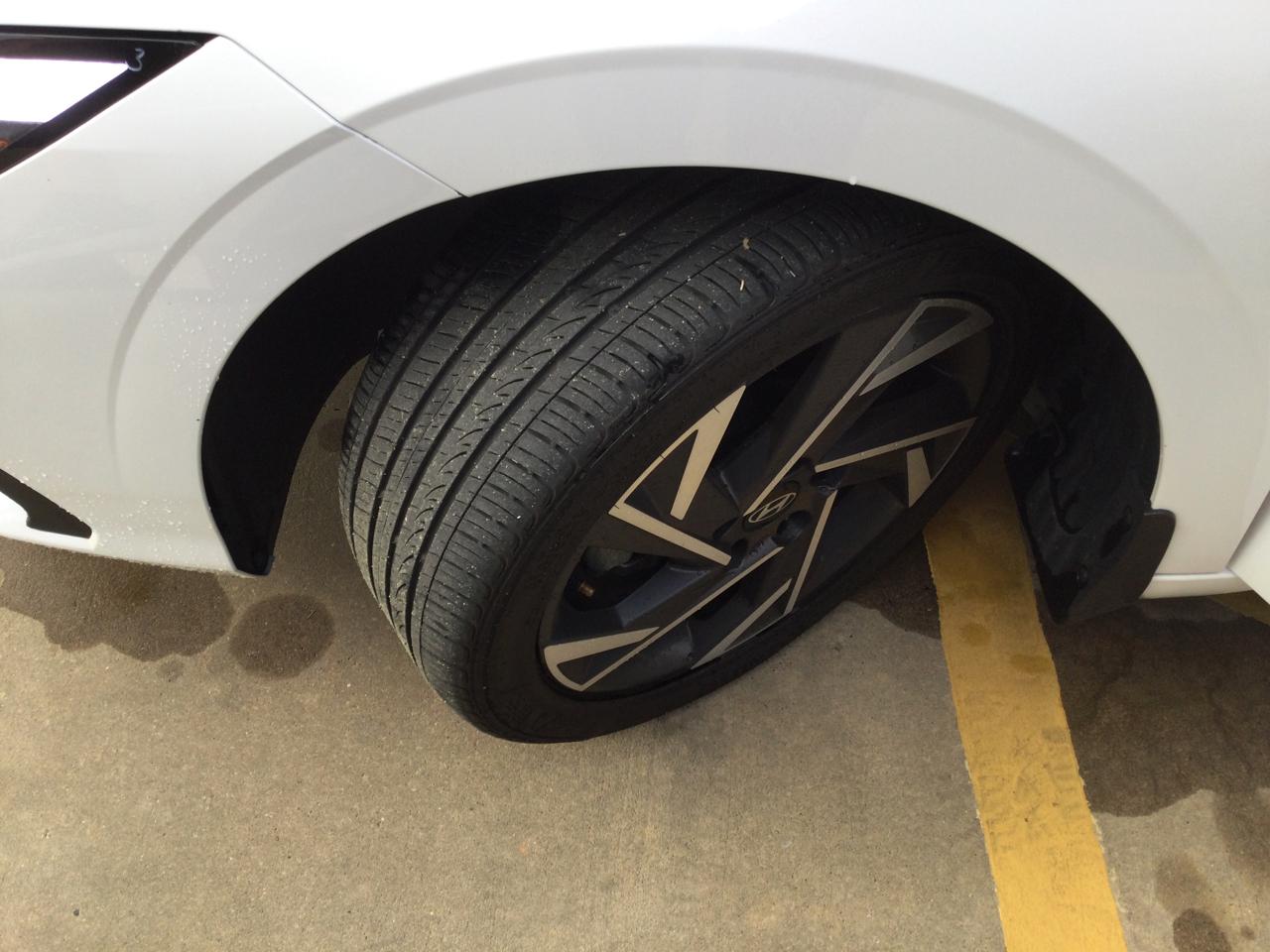 Hyundai Elantra SEL Sport IVT 2025