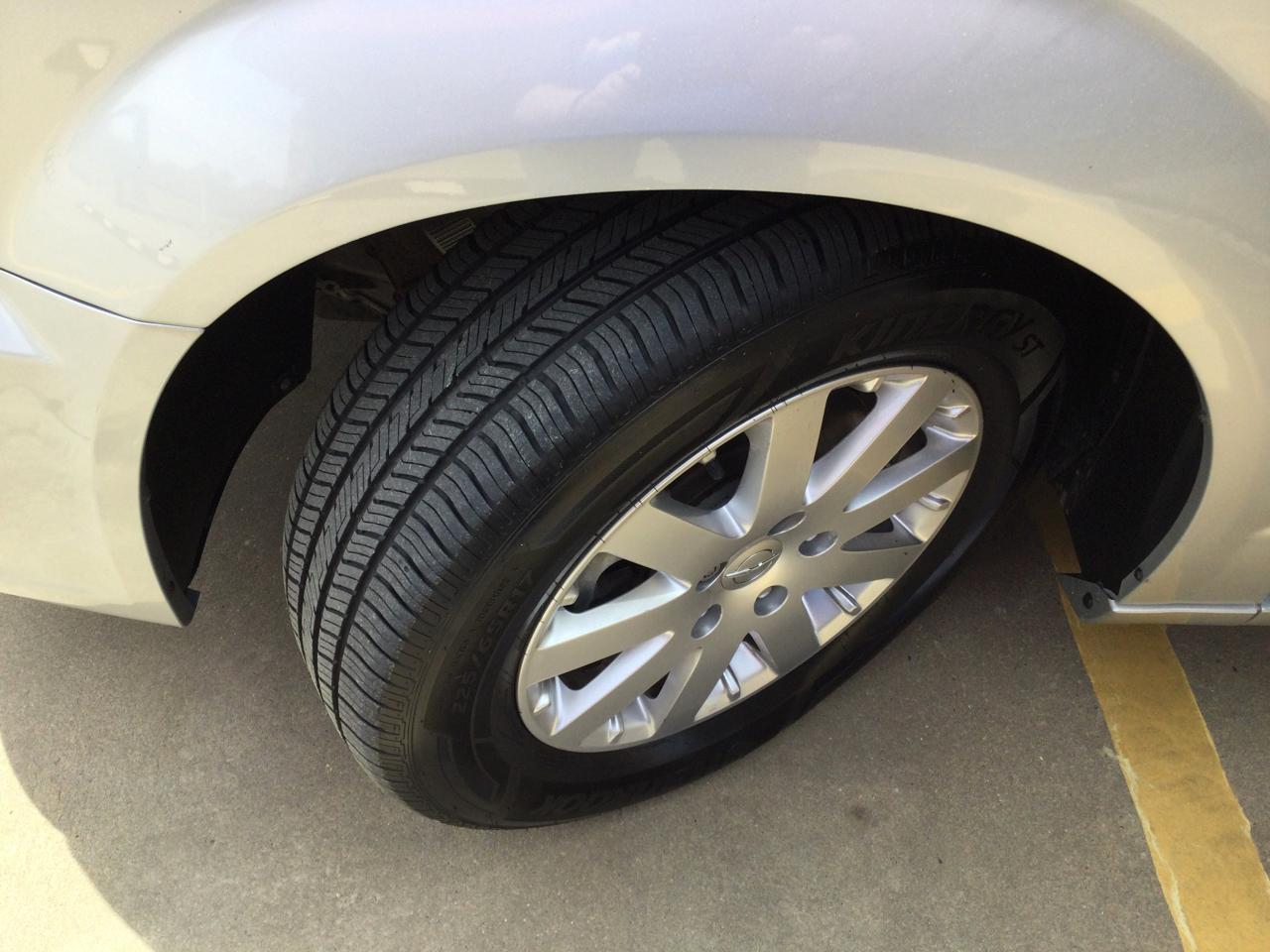 Chrysler Town & Country 4dr Wgn Touring-L 2012