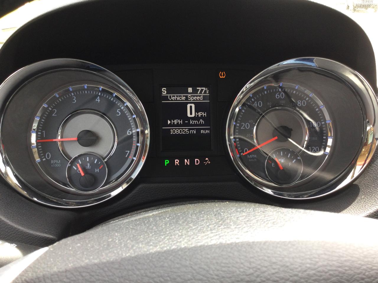 Chrysler Town & Country 4dr Wgn Touring-L 2012