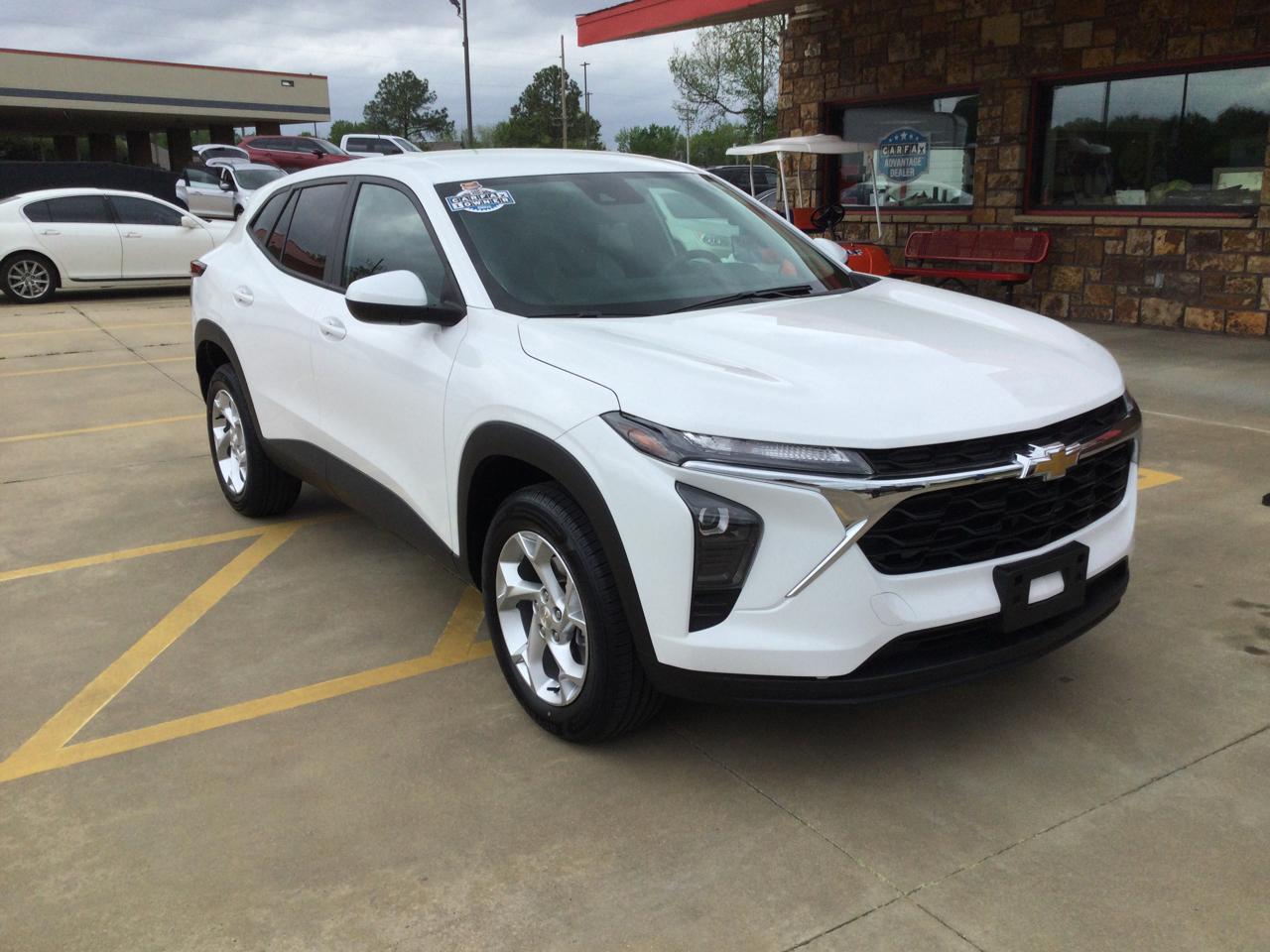 Chevrolet Trax FWD 4dr LS 2024