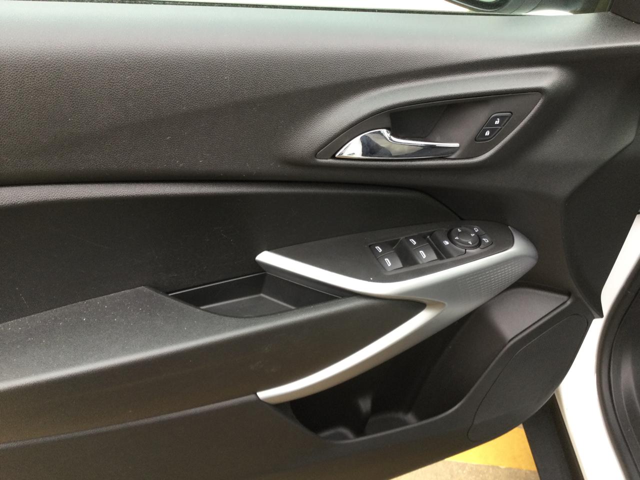 Chevrolet Trax FWD 4dr LS 2024