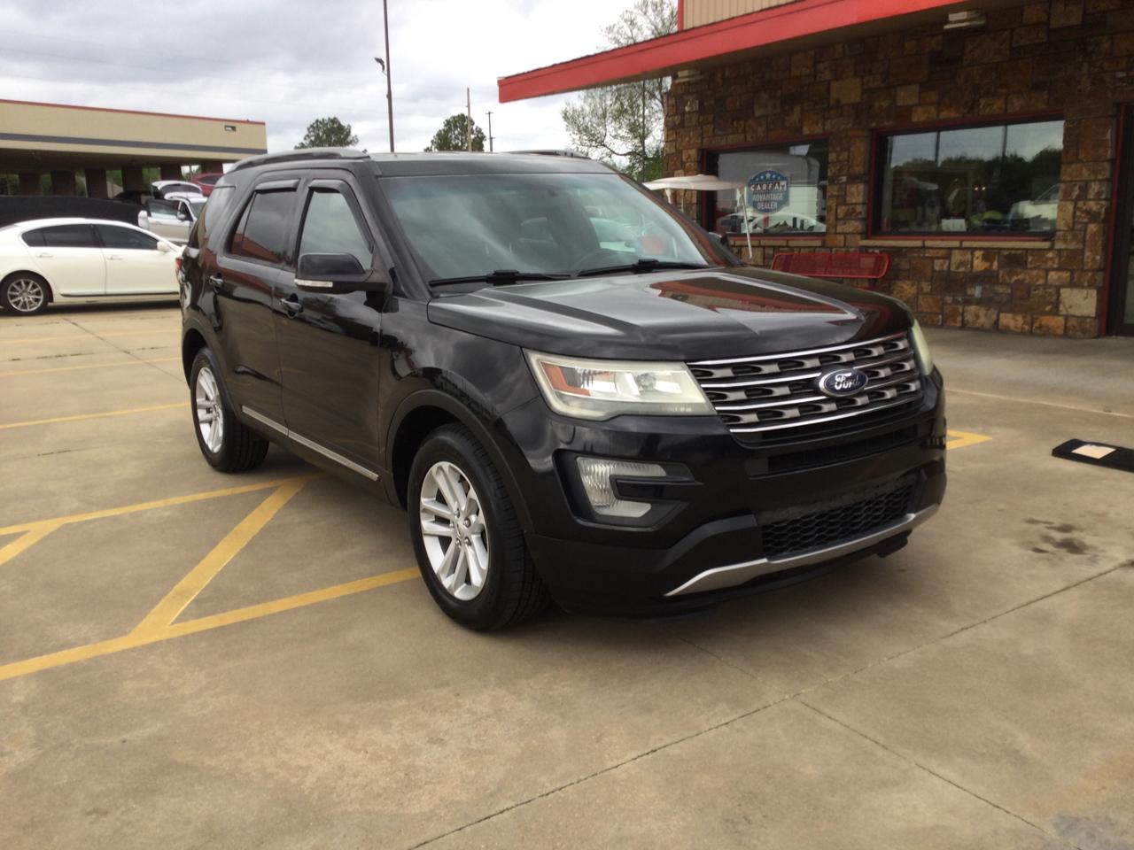 Ford Explorer FWD 4dr XLT 2016