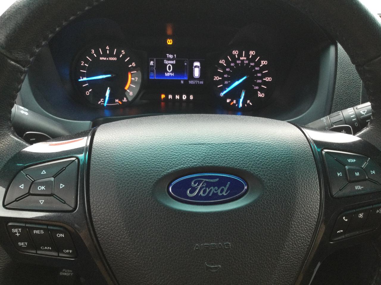 Ford Explorer FWD 4dr XLT 2016