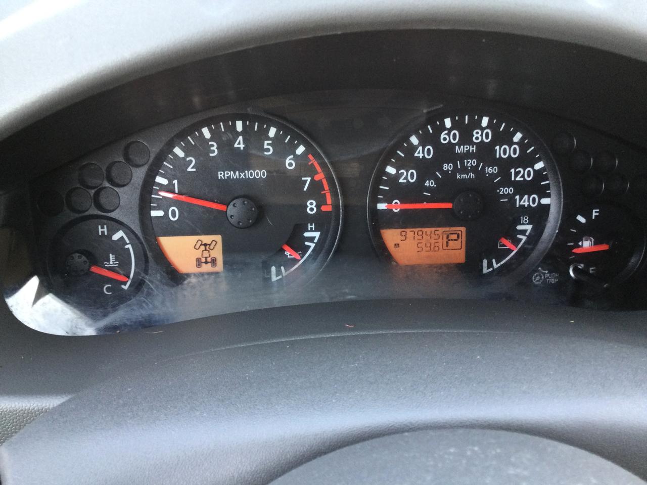 Nissan Frontier 4WD Crew Cab SWB Auto SV 2015