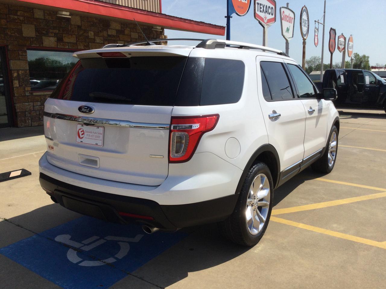Ford Explorer 4WD 4dr Limited 2013