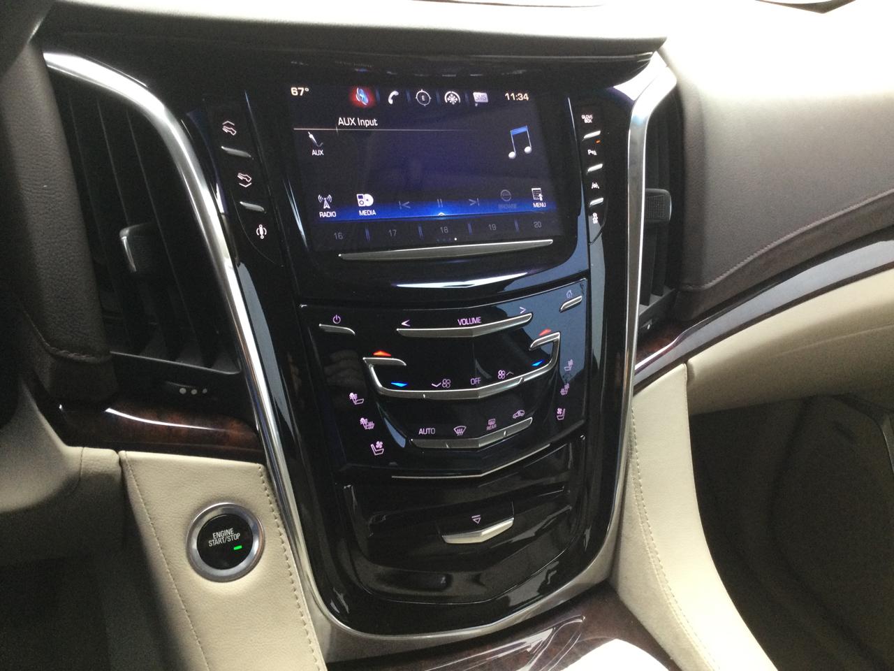 Cadillac Escalade ESV 2WD 4dr Luxury Collection 2016