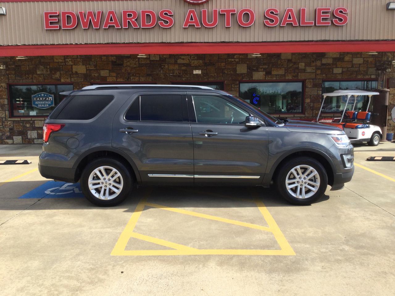 Ford Explorer FWD 4dr XLT 2017
