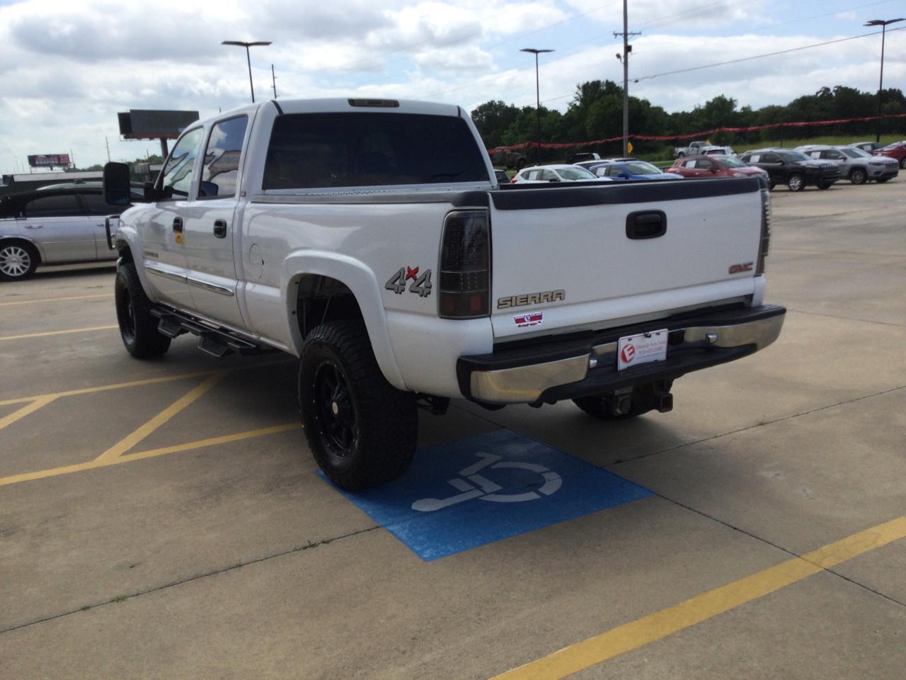 GMC Sierra 2500HD Crew Cab 153" WB 4WD SLT 2004