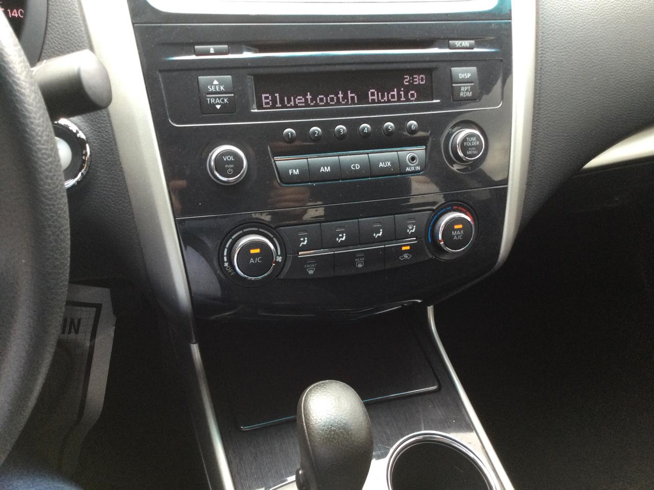 Nissan Altima 4dr Sdn I4 2.5 S 2014