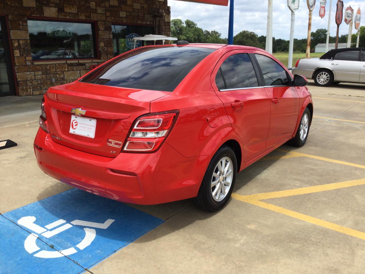 Chevrolet Sonic 4dr Sdn Auto LT 2019