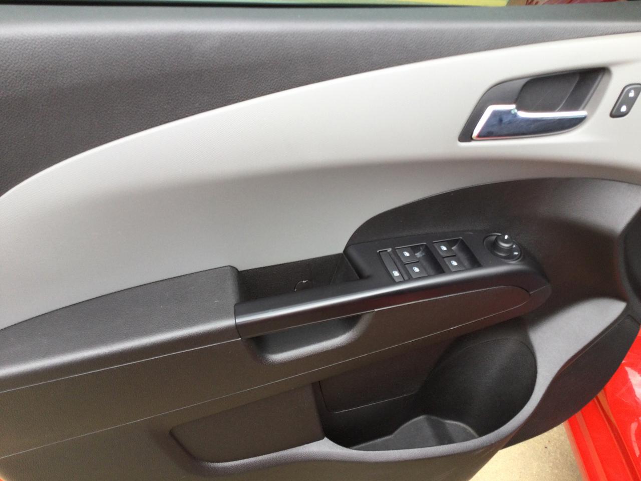 Chevrolet Sonic 4dr Sdn Auto LT 2019