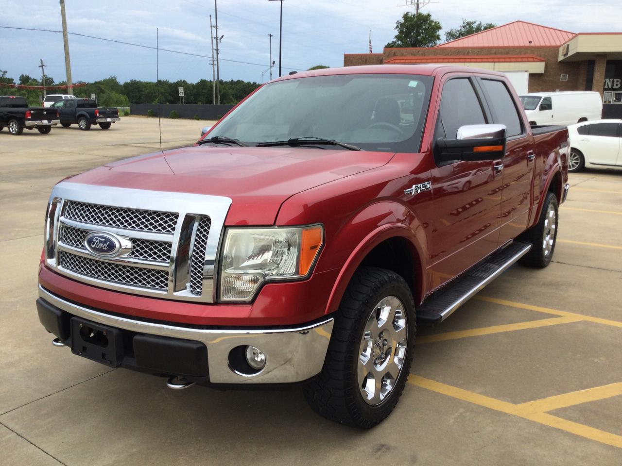Ford F-150 4WD SuperCab 145" Lariat 2010