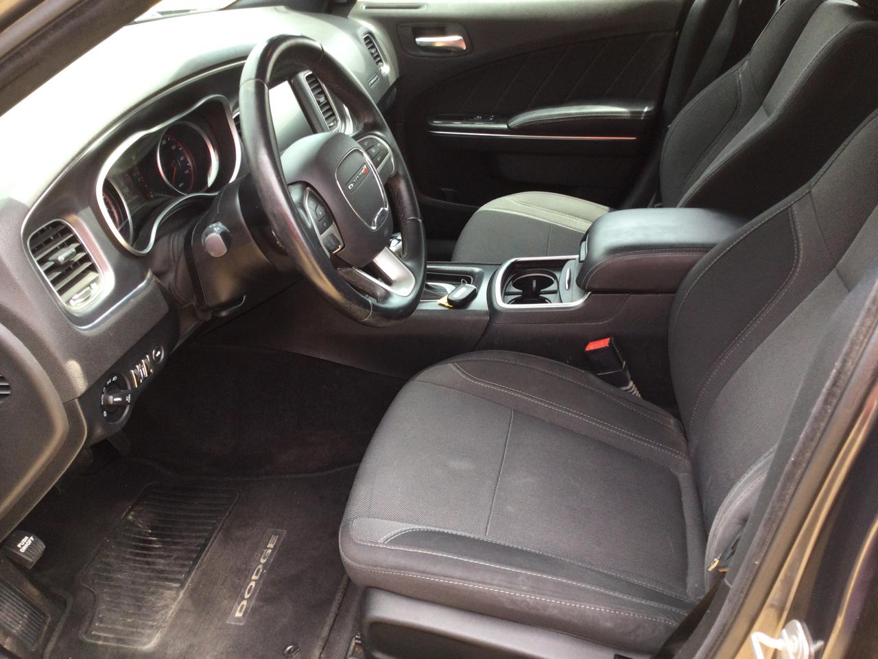 Dodge Charger 4dr Sdn SXT RWD 2016