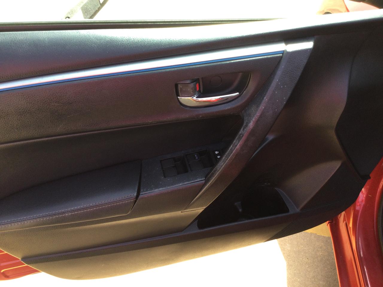 Toyota Corolla 4dr Sdn CVT LE Premium (Natl) 2014