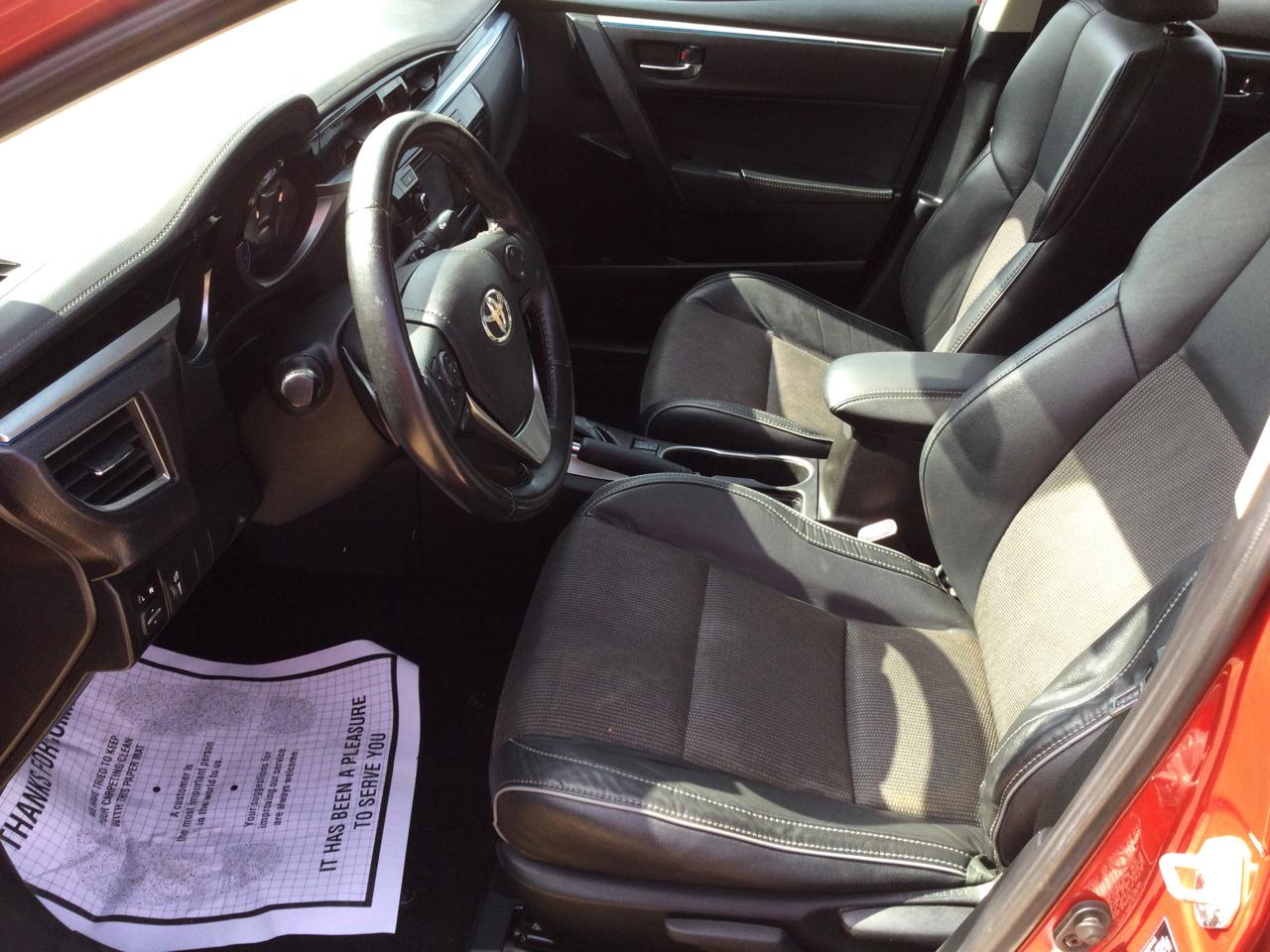 Toyota Corolla 4dr Sdn CVT LE Premium (Natl) 2014