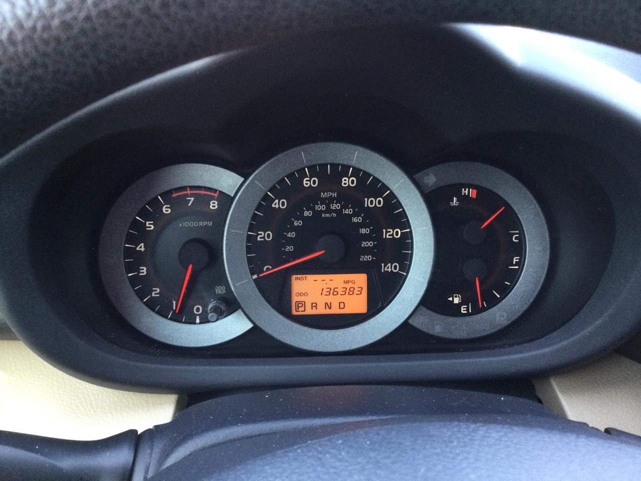 Toyota RAV4 FWD 4dr 4-cyl 4-Spd AT (Natl) 2009
