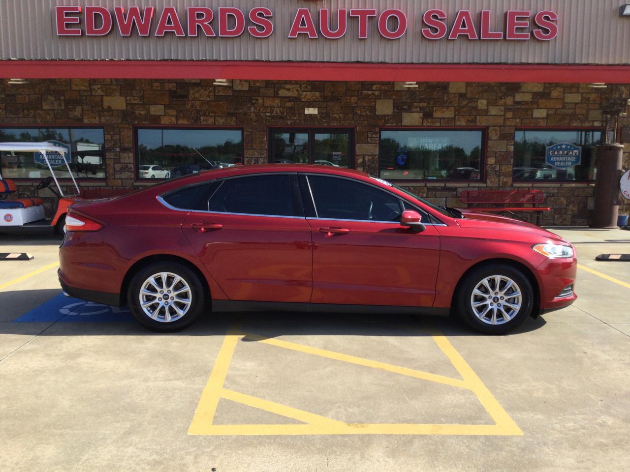 Ford Fusion 4dr Sdn S FWD 2016
