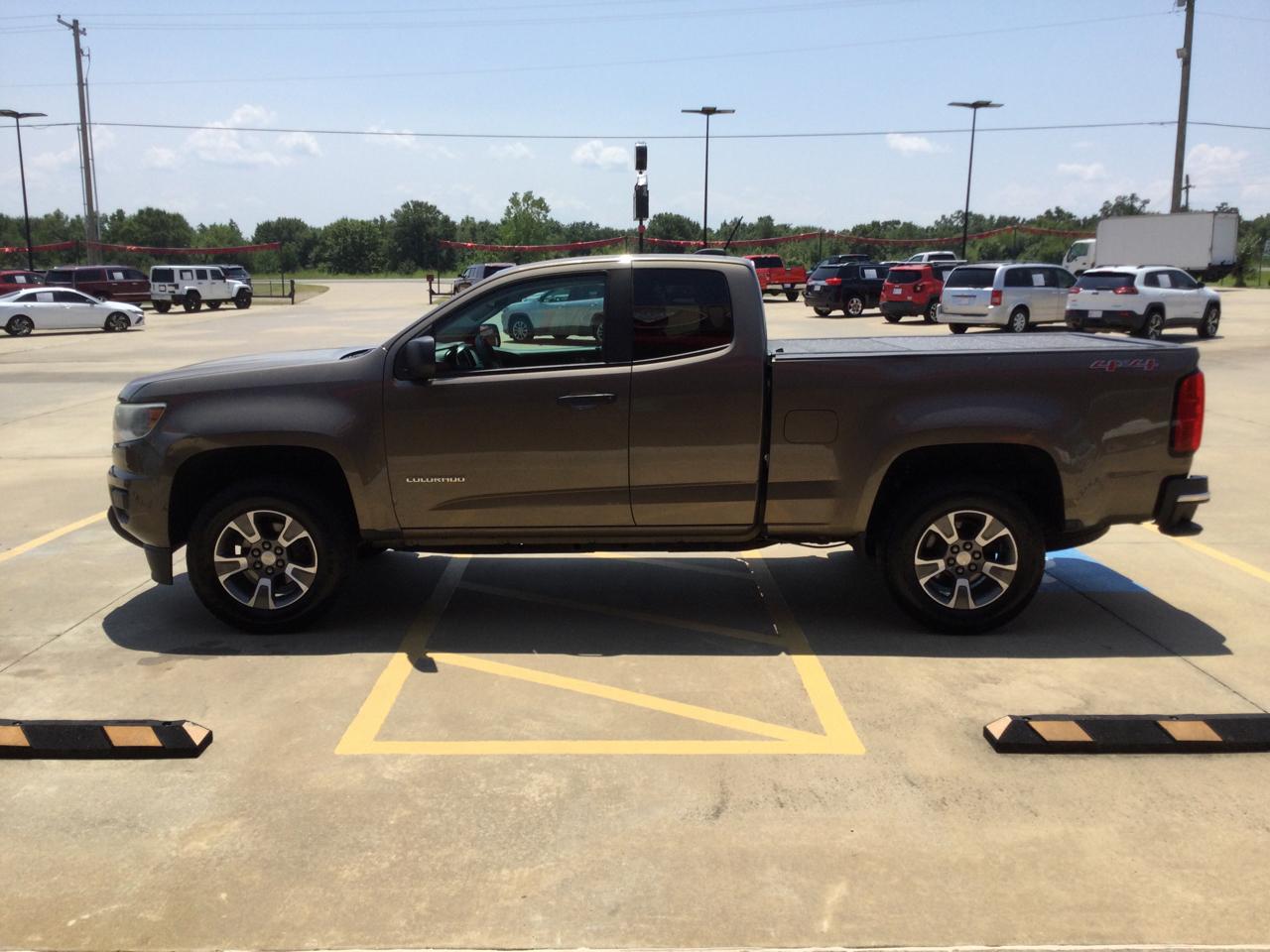 Chevrolet Colorado 4WD Ext Cab 128.3" WT 2016