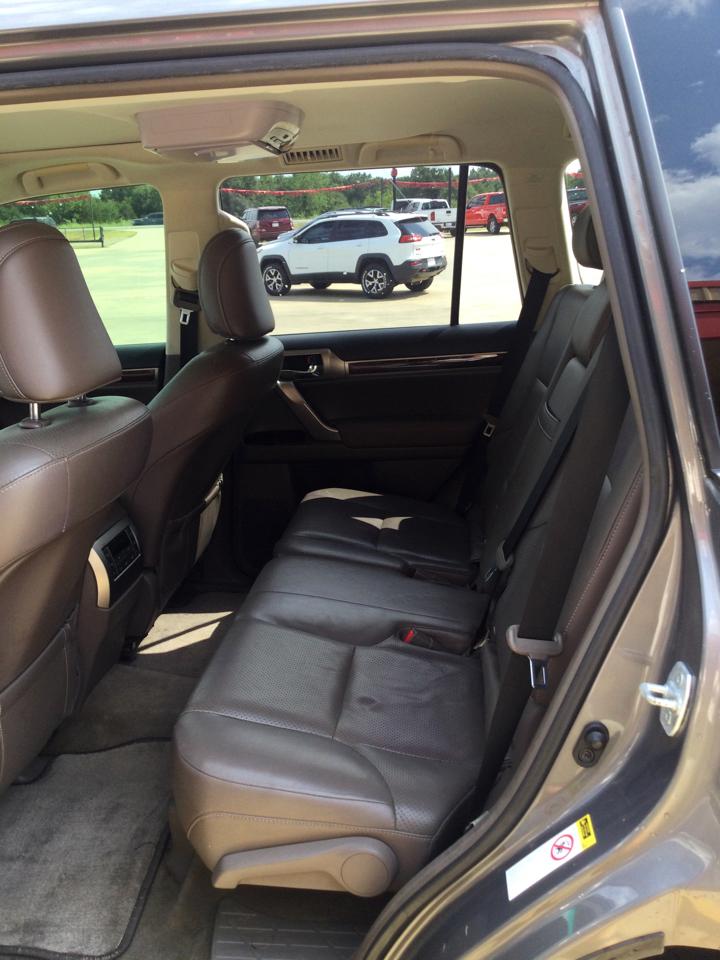 Lexus GX 460 4WD 4dr 2011