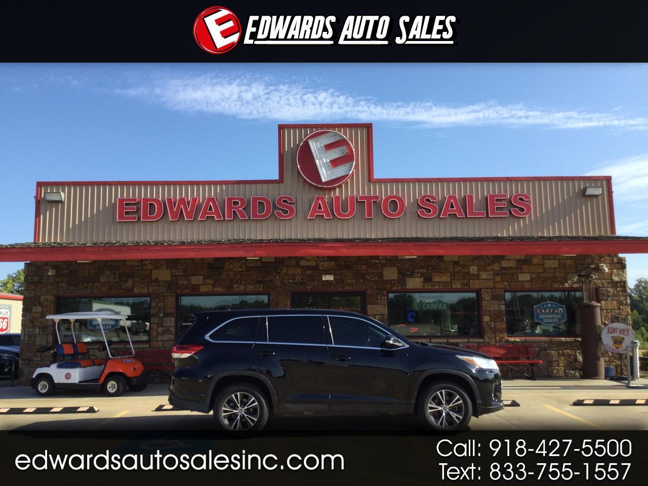 2019 Toyota Highlander LE V6 FWD (Natl)