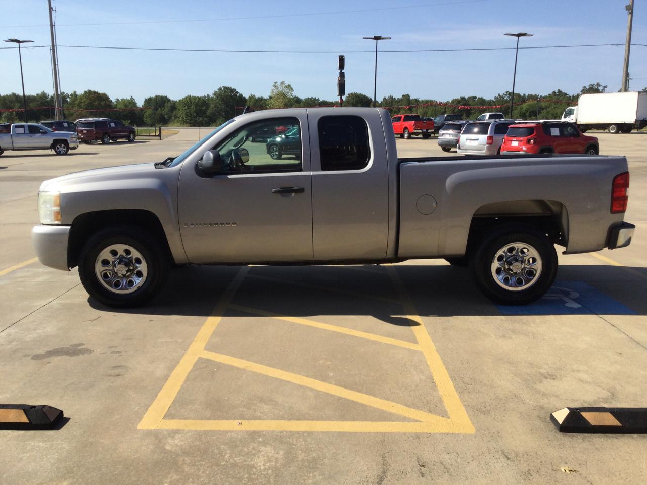 Chevrolet Silverado 1500 2WD Ext Cab 143.5" Work Truck 2009