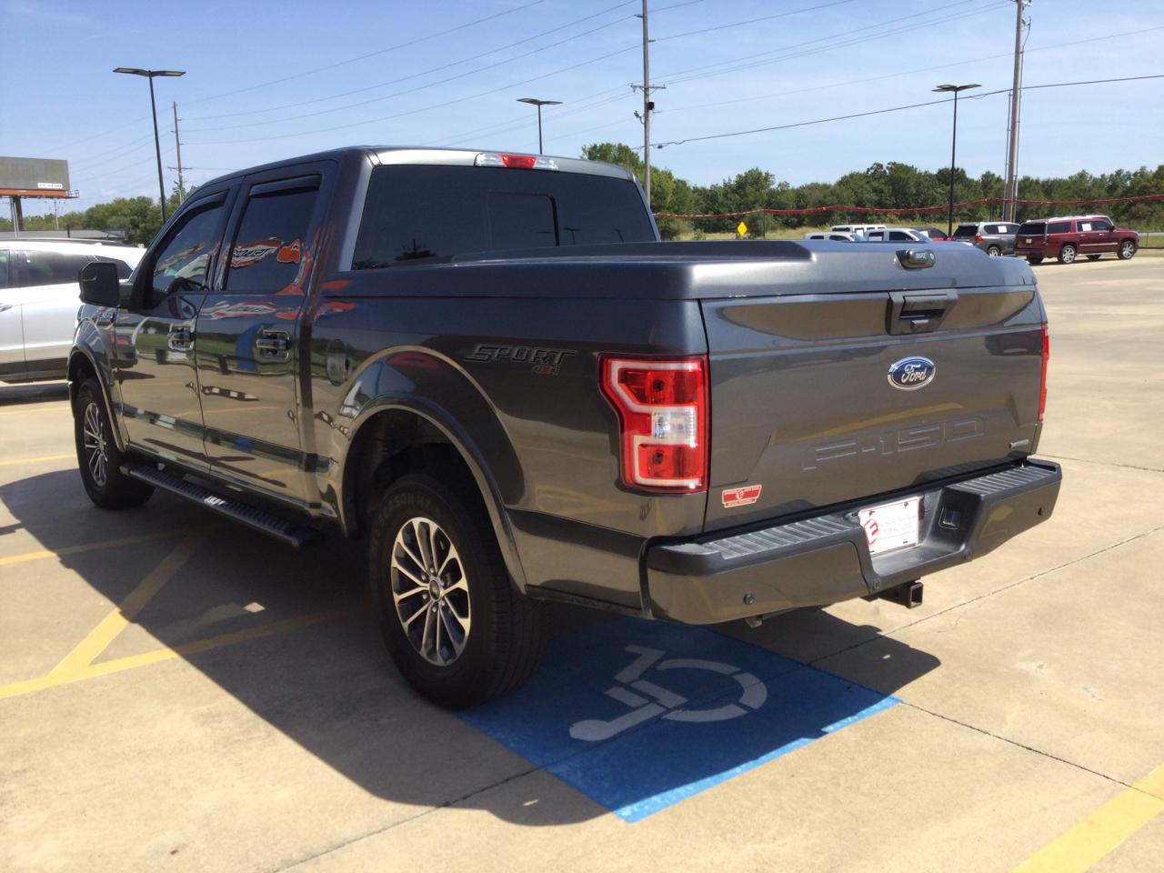 Ford F-150 4WD SuperCab 145" XL 2019