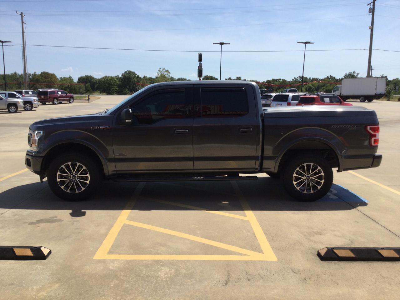 Ford F-150 4WD SuperCab 145" XL 2019