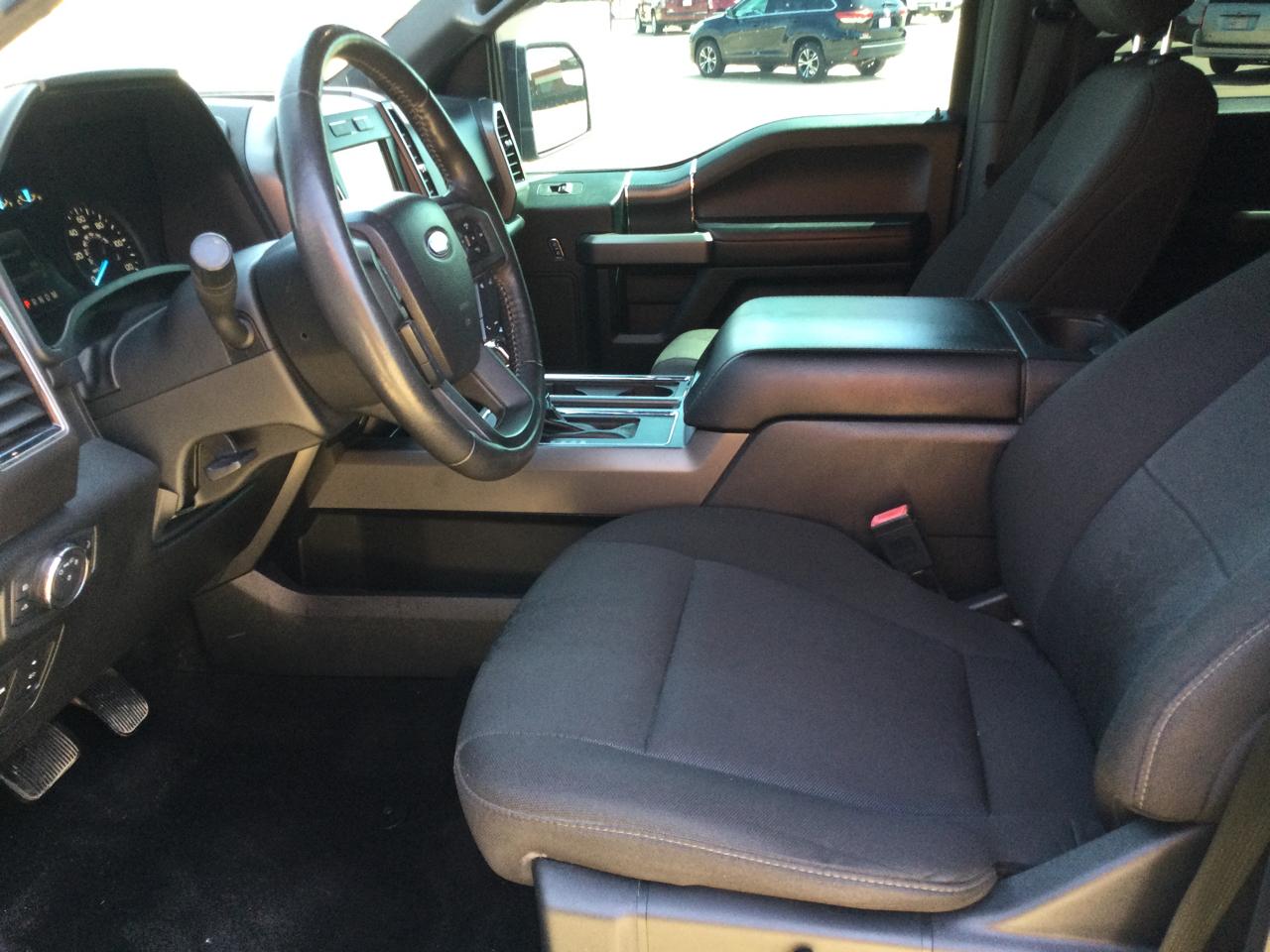 Ford F-150 4WD SuperCab 145" XL 2019