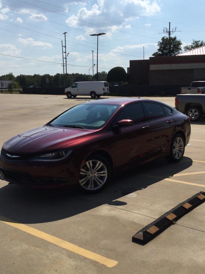 Chrysler 200 4dr Sdn S AWD 2016