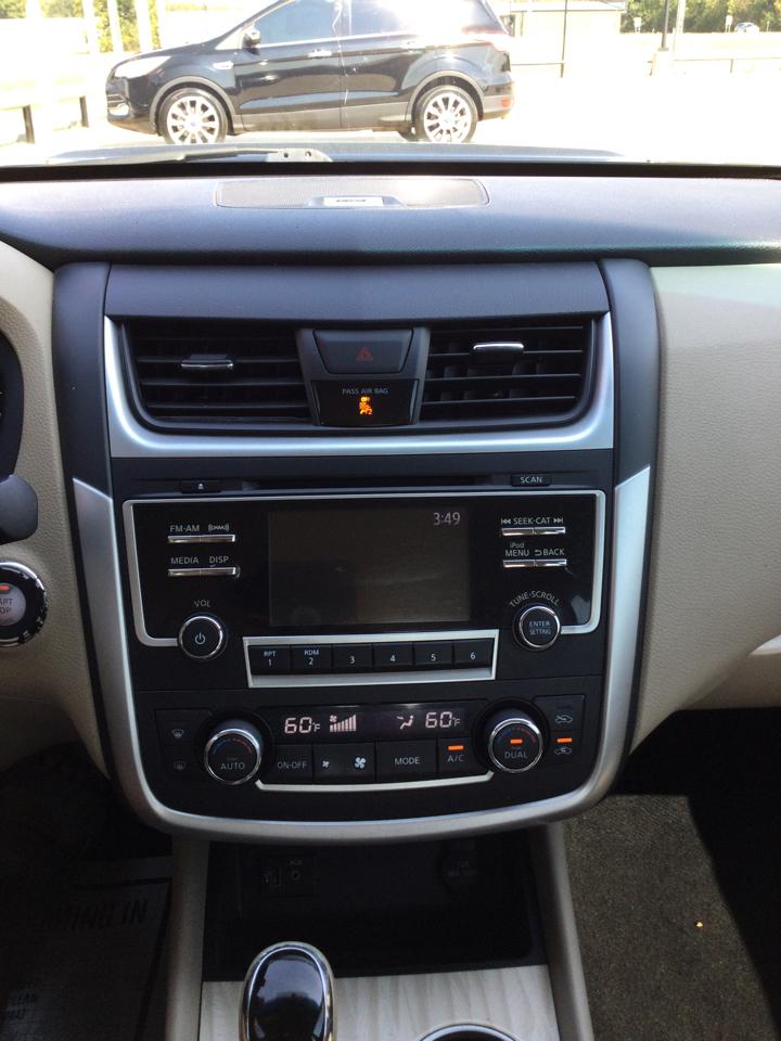 Nissan Altima 2.5 SL Sedan 2017