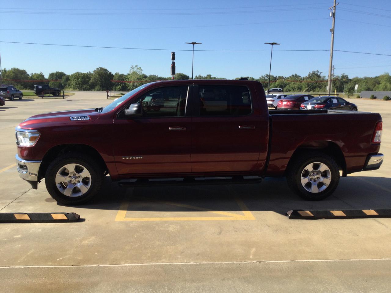 RAM 1500 Big Horn/Lone Star 4x4 Crew Cab 5'7" Box 2019