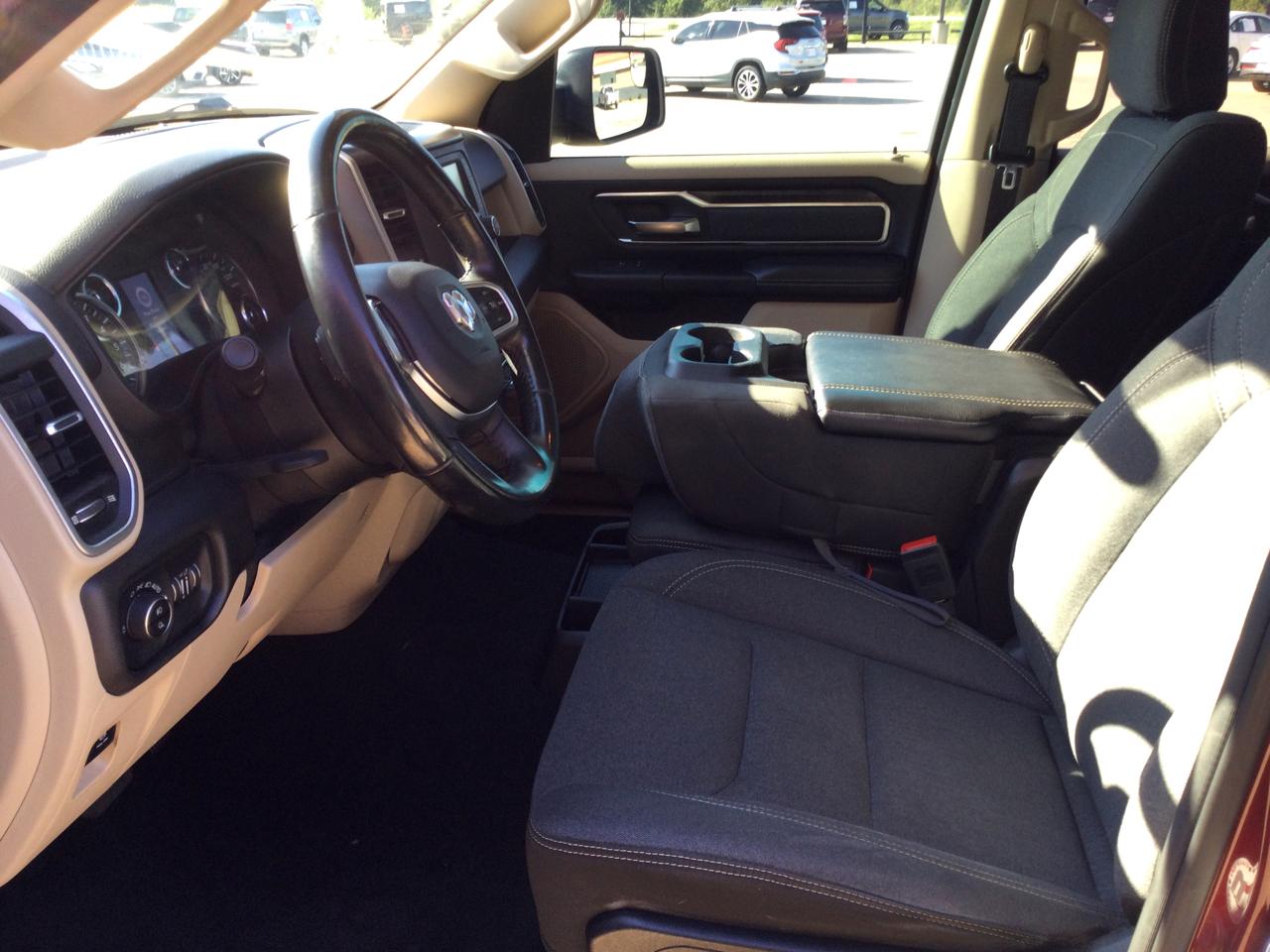 RAM 1500 Big Horn/Lone Star 4x4 Crew Cab 5'7" Box 2019
