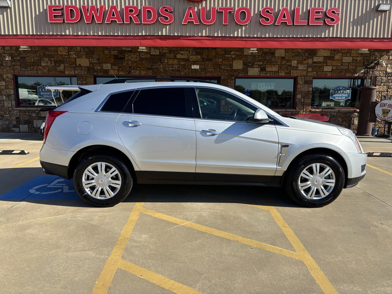 Cadillac SRX FWD 4dr Base 2011