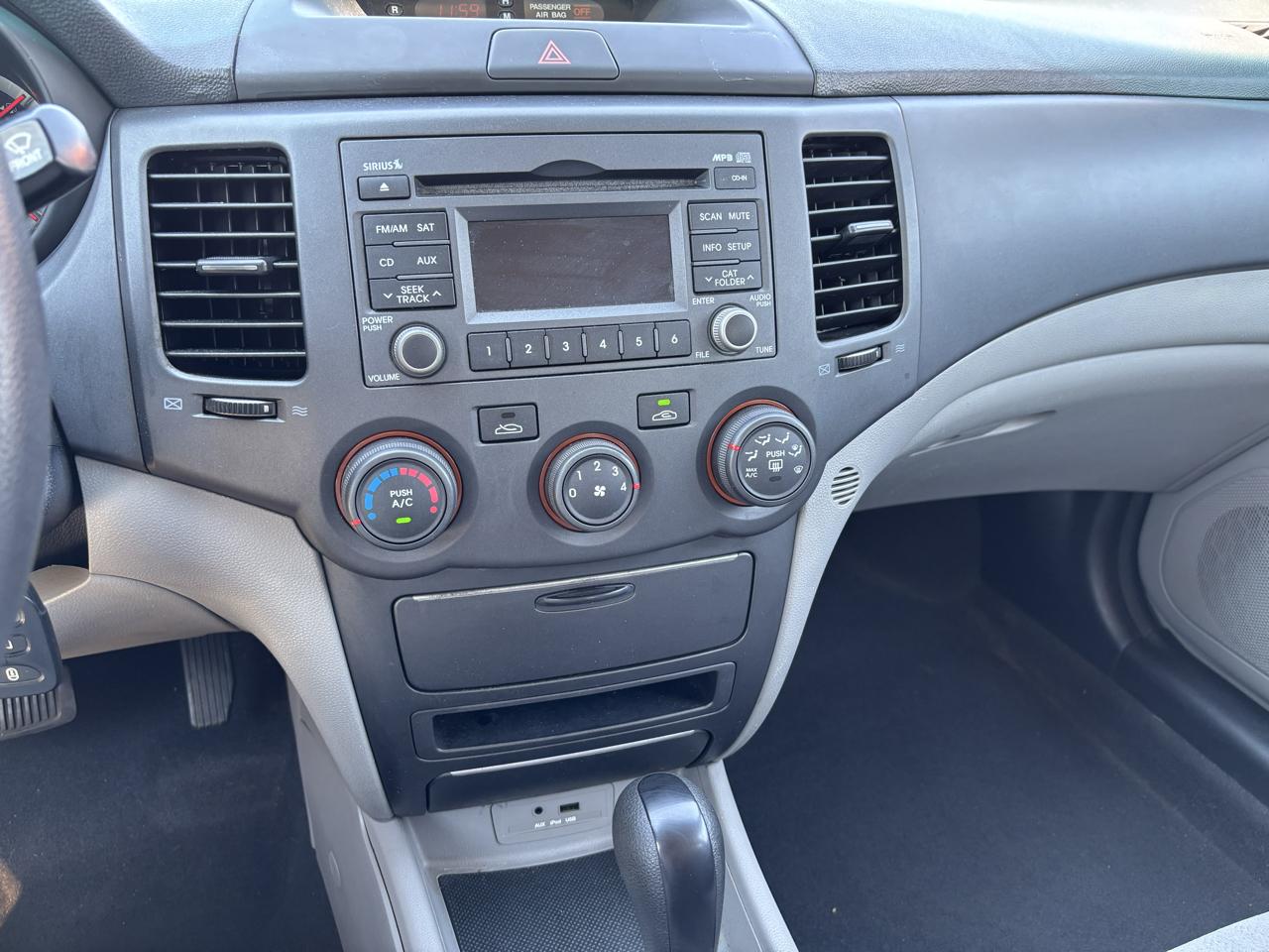Kia Optima 4dr Sdn I4 Auto LX 2009