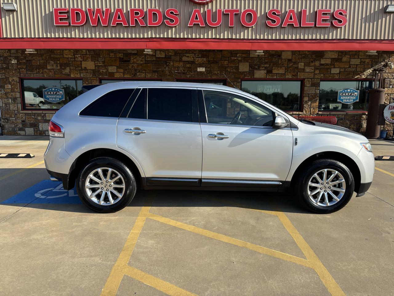Lincoln MKX FWD 4dr 2012