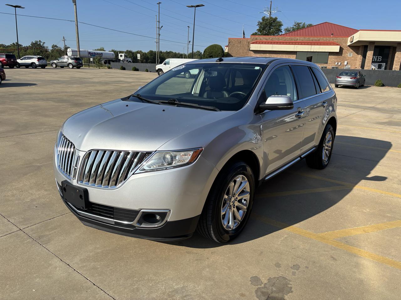 Lincoln MKX FWD 4dr 2012