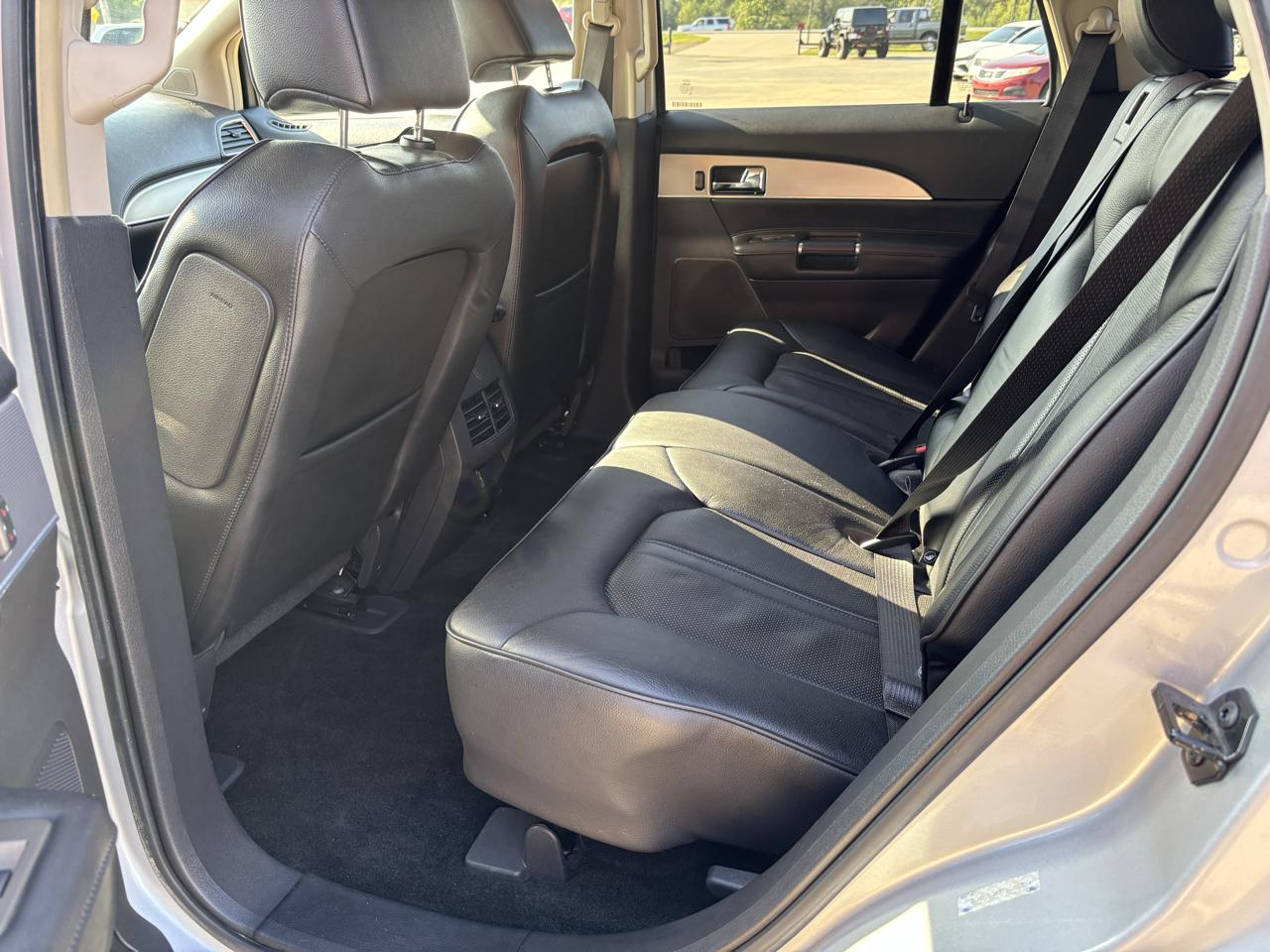 Lincoln MKX FWD 4dr 2012