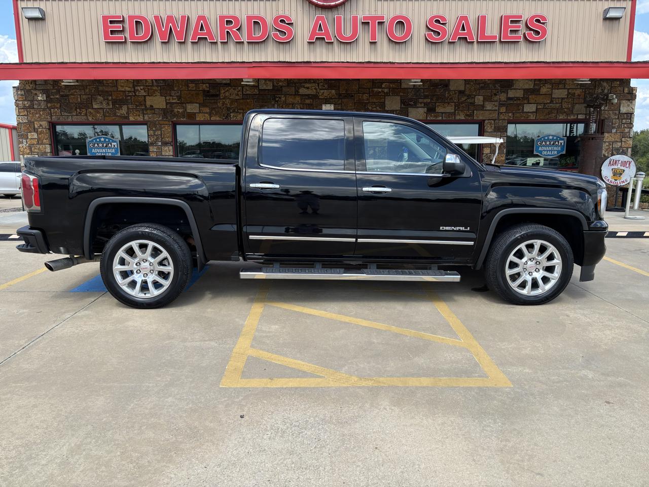 GMC Sierra 1500 4WD Crew Cab 143.5" Denali 2018