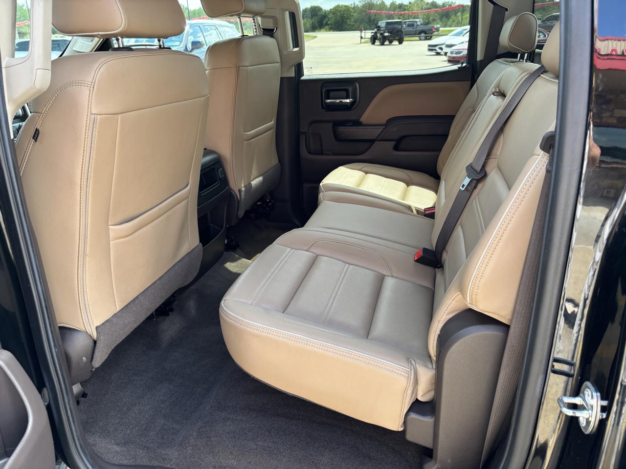 GMC Sierra 1500 4WD Crew Cab 143.5" Denali 2018